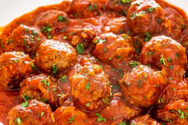 Easy-Meatballs_The-Ultimate-Guide.webp