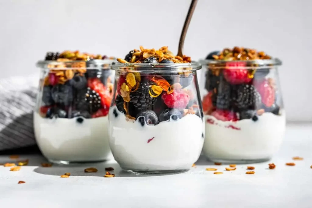 Greek-yogurt-parfaits-are-a-delightful-and-nutritious-way-to-enjoy-breakfast-