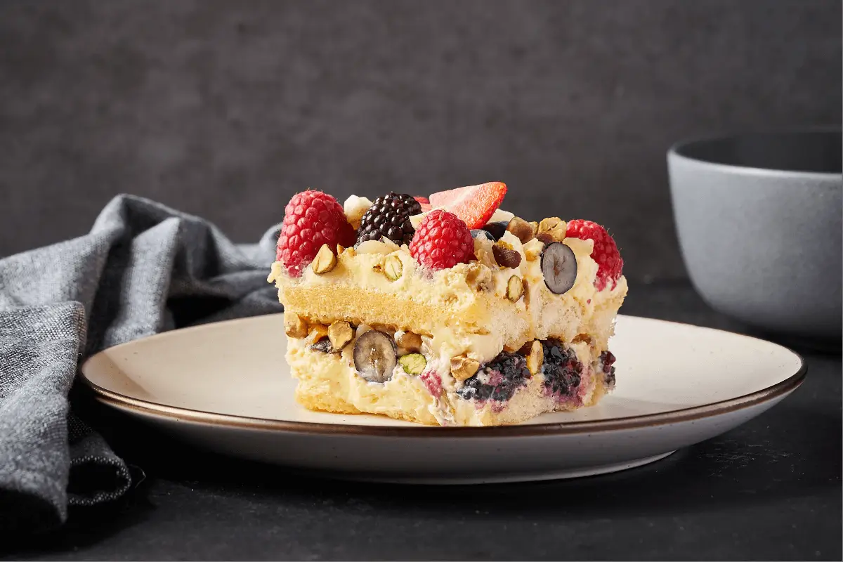 Mixed-Berry-Tiramisu-sadierecipes-.webp