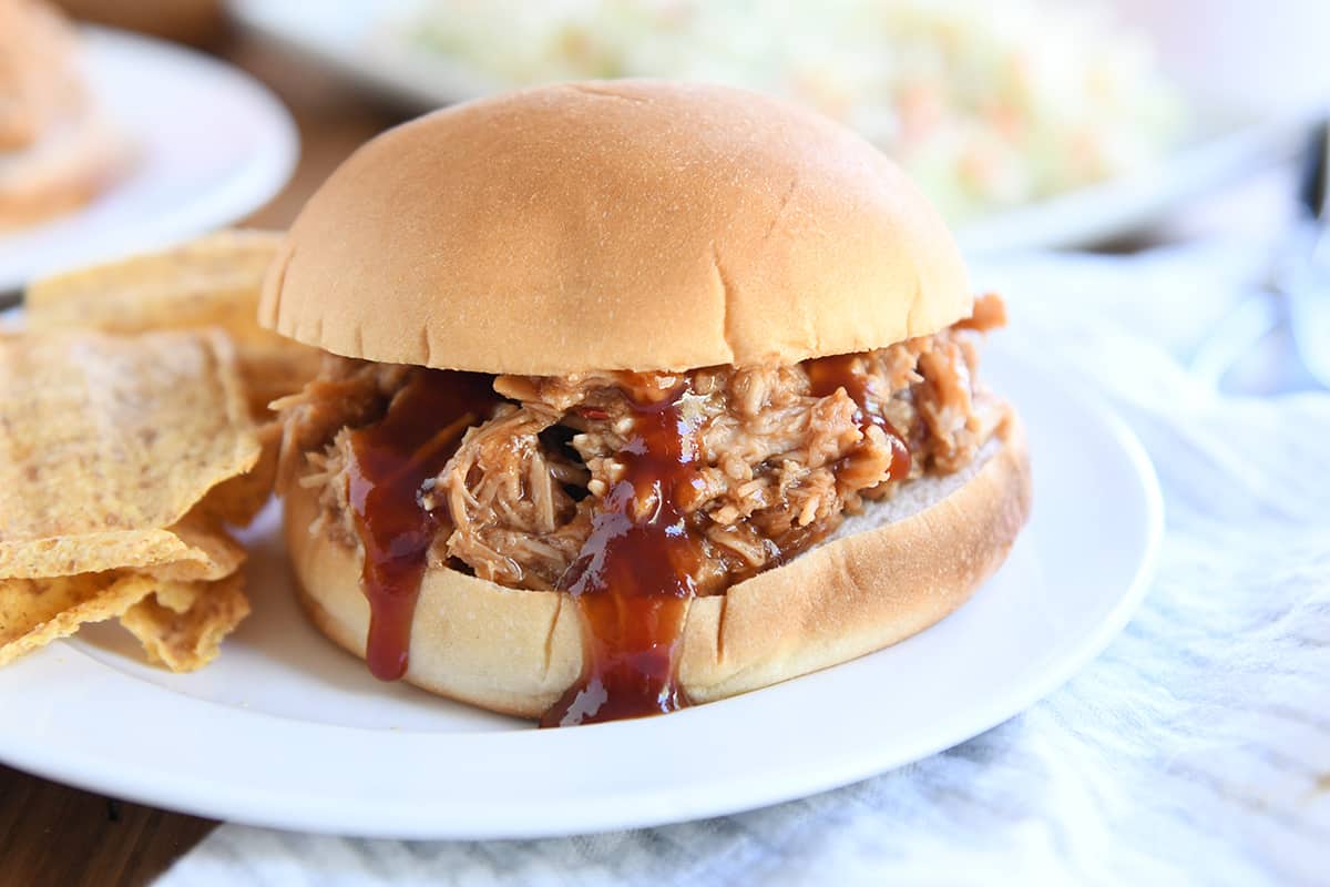 What-is-the-Best-Pork-for-Pulled-Pork-Sandwiches_sadierecipes-.jpg