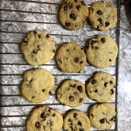 Easy One-Bowl Vegan Chocolate Chip Cookies - Quick Recipe