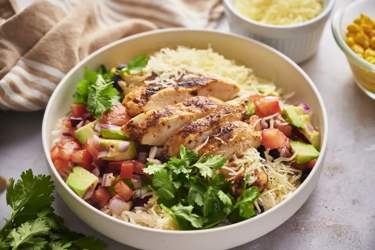 Chicken-Fajita-Taco-Bowl.webp